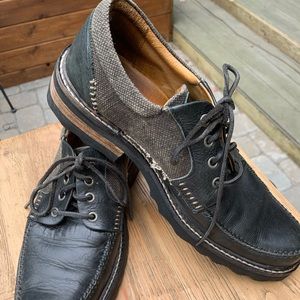 JOHN FLUEVOG Mens Shoe
